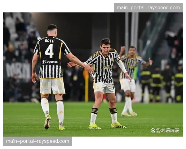 尤文图斯续约35岁门将平索里奥至2027年，认可其更衣室核心地位