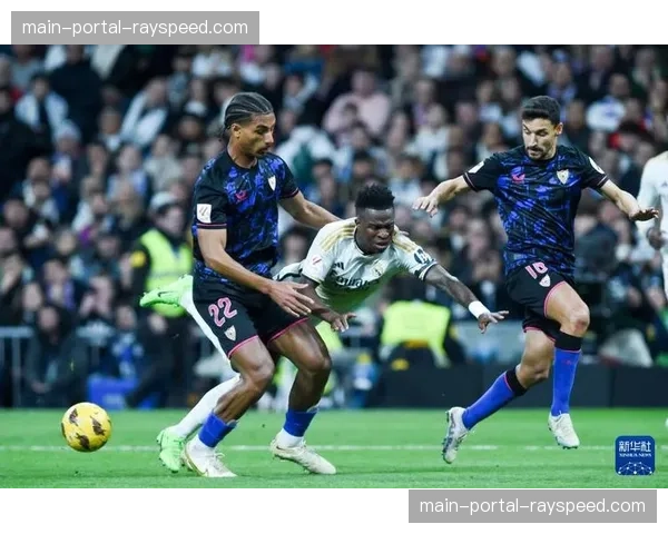 皇马2-0力克塞维利亚,贝林厄姆、维尼修斯各入一球 皇马2-0力克塞维利亚,贝林厄姆、维尼修斯各入一球