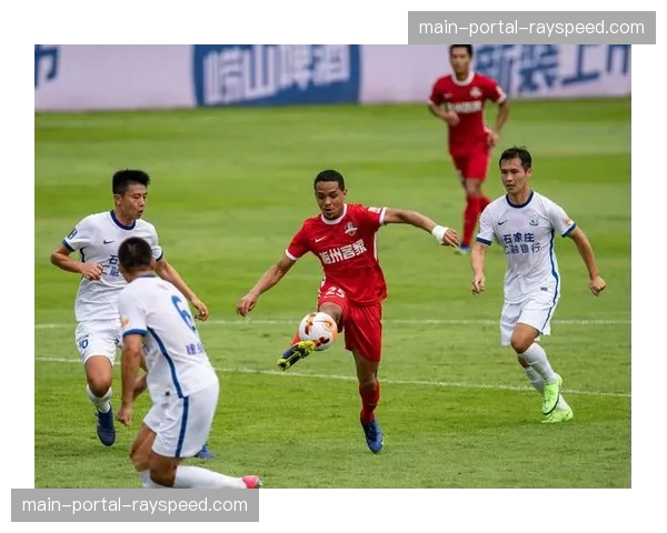 全场比赛结束，梅州客家0-0闷平沧州雄狮